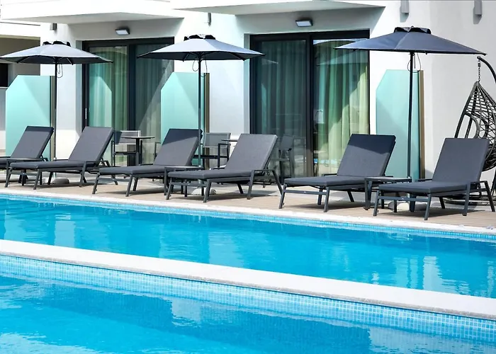 Hotel Daria Essence 4*