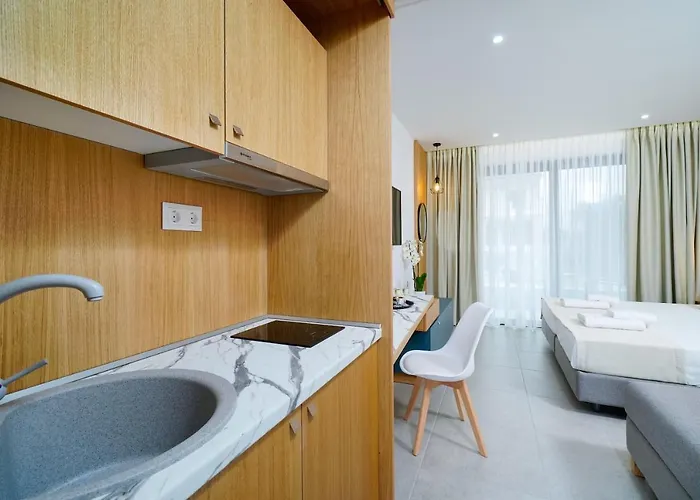 Daria Essence Limenas (Thasos)