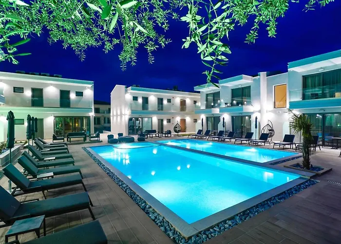 Hotel Daria Essence 4*